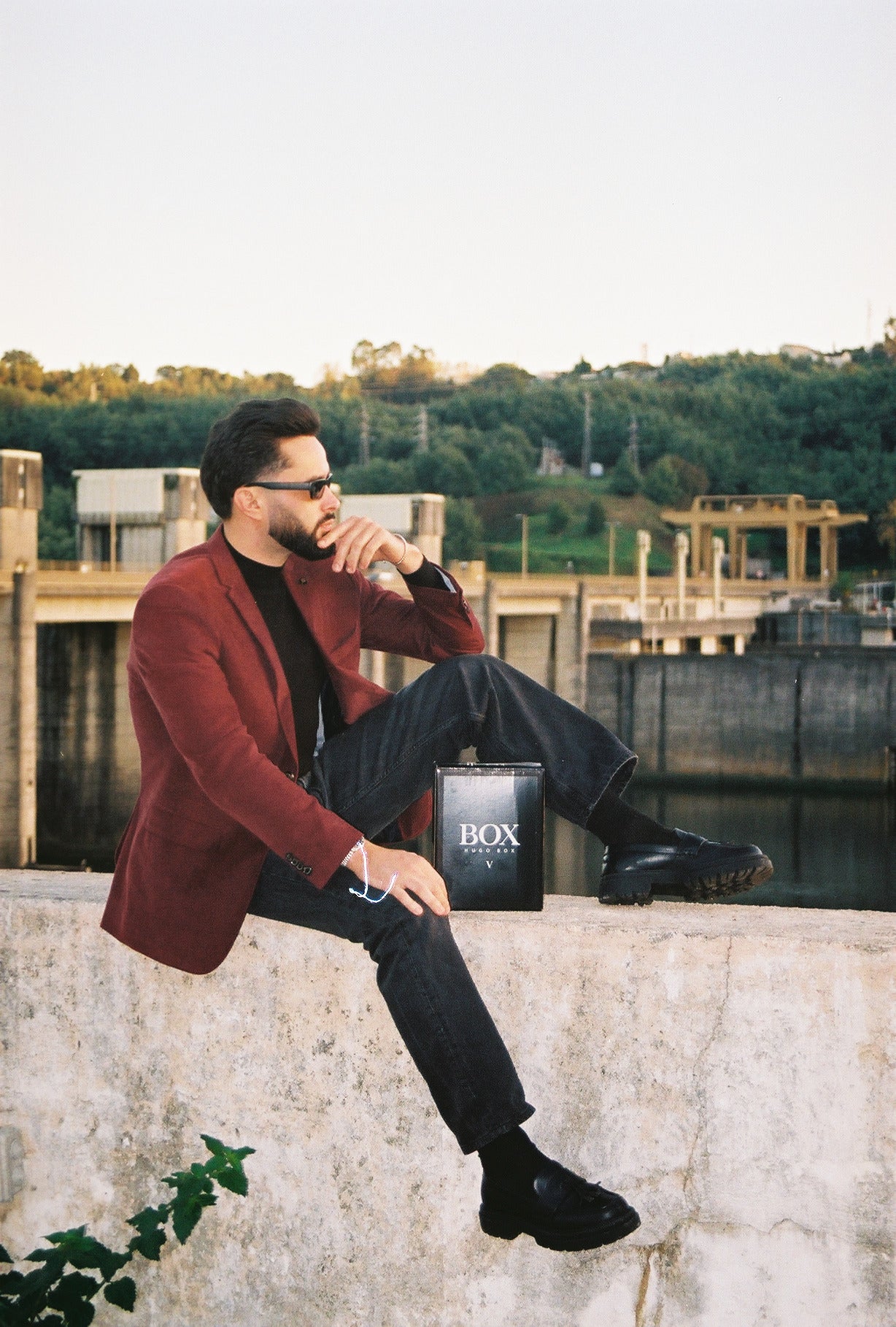 HUGO BOX V (Vinho tinto em box)