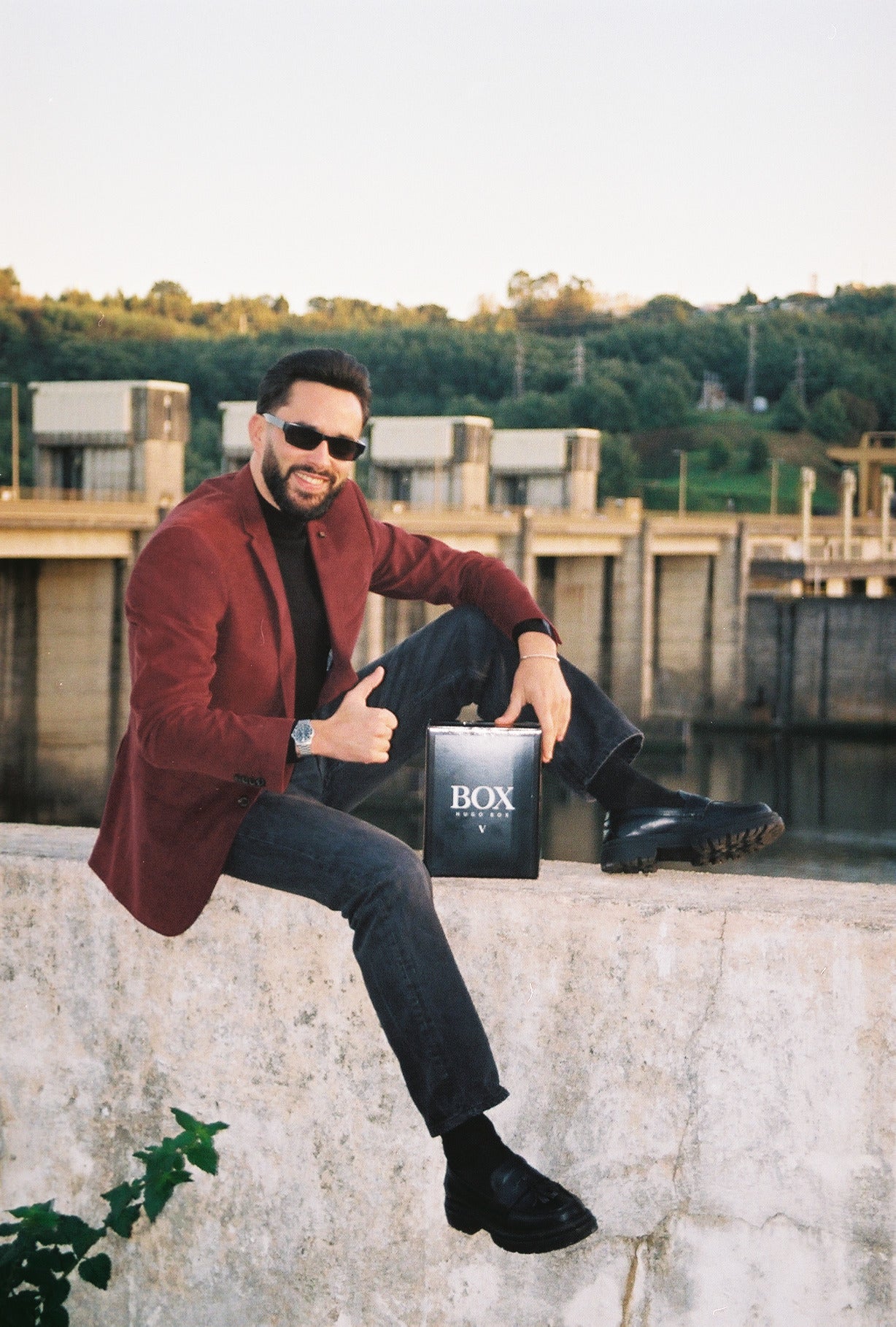 HUGO BOX V (Vinho tinto em box)